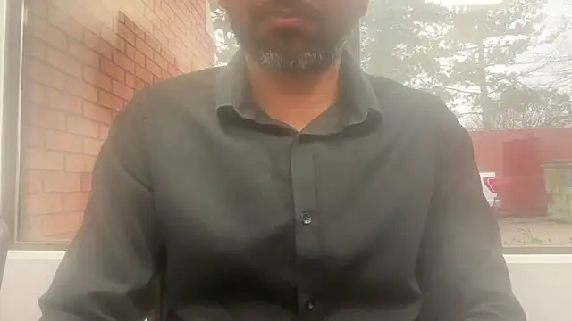 pranastro00 online show from April 16, 2026, 1:56 pm