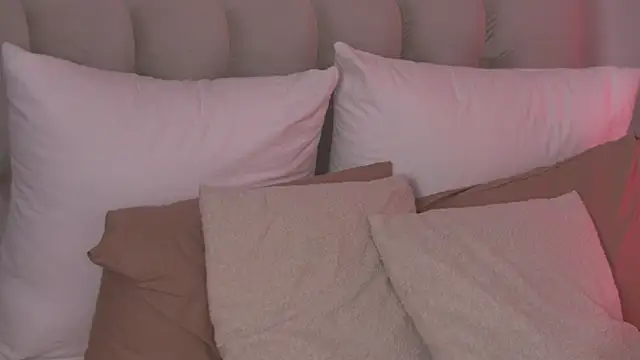 miamunn online show from March 26, 2026, 8:03 pm