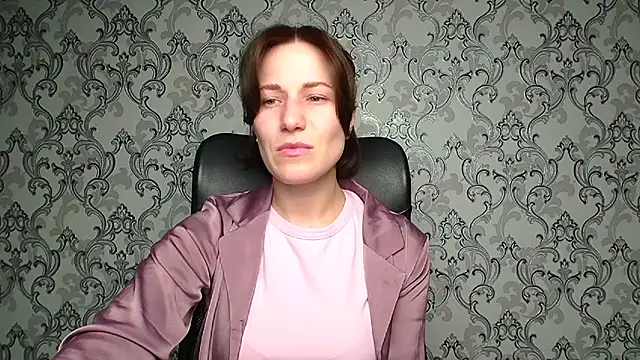 Snapshot of Kelly_Kisss chatting on February 13, 2026, 12:23 pm Kelly Kisss online show from February 13, 2026, 12:23 pm