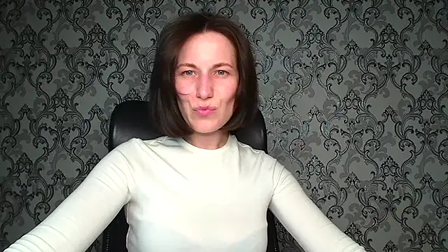 Snapshot of Kelly_Kisss chatting on March 12, 2026, 6:14 pm Kelly Kisss online show from March 12, 2026, 6:14 pm