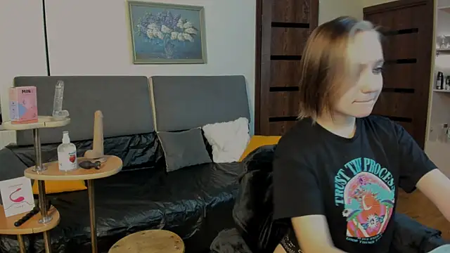 SammySccott online show from November 25, 2025, 10:37 am