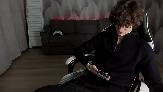 Edvard Blare online show from October 10, 2025, 3:00 pm