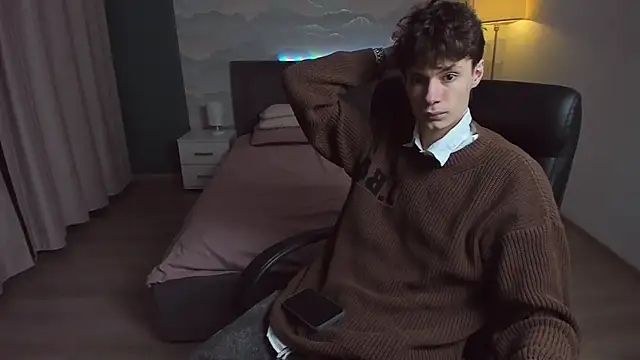 Edvard Blare online show from October 24, 2025, 4:14 pm