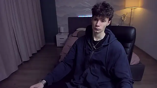 Edvard Blare online show from October 30, 2025, 3:46 pm