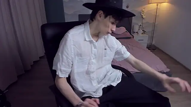 Edvard Blare online show from November 1, 2025, 4:53 pm