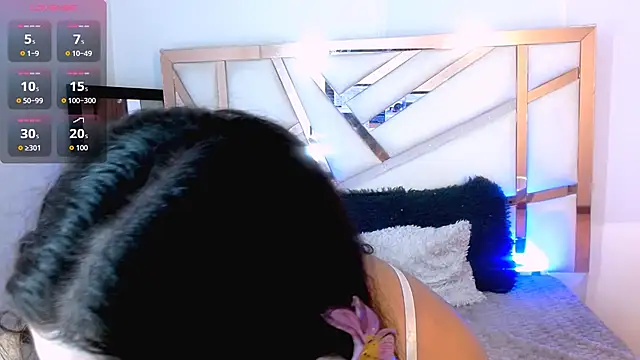 Snapshot of hannia_baileys chatting on November 11, 2025, 9:15 pm hannia baileys online show from November 11, 2025, 9:15 pm