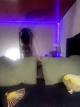 terra sunligth online show from November 7, 2025, 9:04 pm