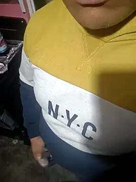 Snapshot of Teddybrocshow0011 chatting on November 15, 2025, 12:02 pm Teddybrocshow0011 online show from November 15, 2025, 12:02 pm