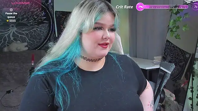 Snapshot of _CandyM1lky_ chatting on November 15, 2025, 6:55 am CandyM1lky online show from November 15, 2025, 6:55 am