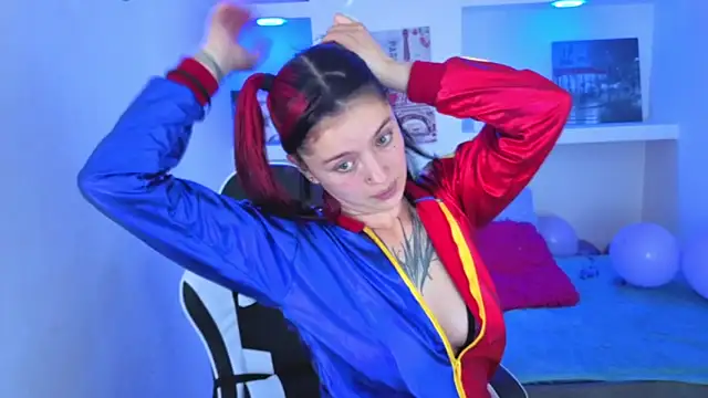 Snapshot of _lucia_21 chatting on October 2, 2025, 3:46 am lucia 21 online show from October 2, 2025, 3:46 am