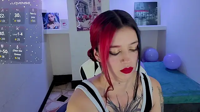 Snapshot of _lucia_21 chatting on October 4, 2025, 3:59 am lucia 21 online show from October 4, 2025, 3:59 am