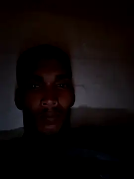 Zinedean24 online show from April 16, 2026, 9:50 pm