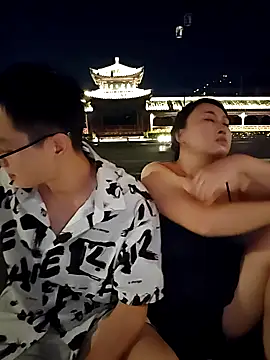 defgghj online show from September 29, 2025, 5:18 pm