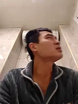 defgghj online show from October 24, 2025, 8:22 am