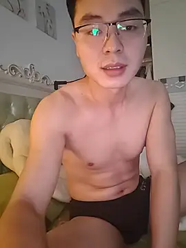 defgghj online show from November 11, 2025, 1:49 am