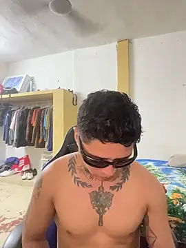 siilvestremx online show from November 27, 2025, 3:19 am