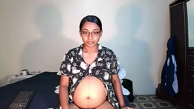 indiansweetflava online show from February 28, 2026, 11:44 am