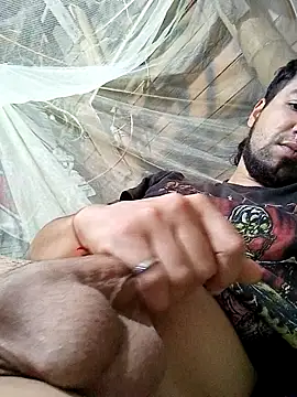 Snapshot of jjhojan11 chatting on January 7, 2026, 6:27 am jjhojan11 online show from January 7, 2026, 6:27 am