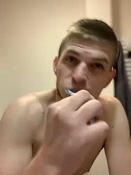 macho1347 online show from November 25, 2025, 4:01 am