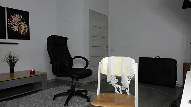 Snapshot of Stewart_Barnz chatting on October 3, 2025, 8:50 pm Stewart Barnz online show from October 3, 2025, 8:50 pm