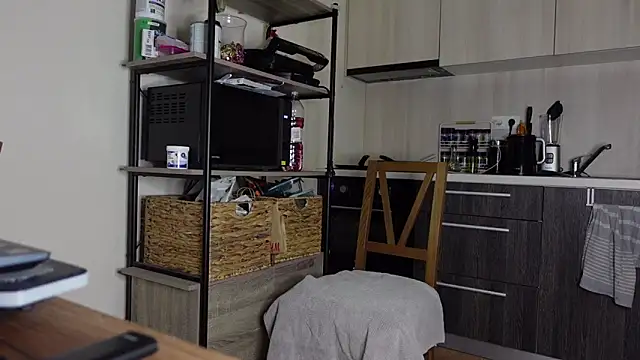 Snapshot of Stewart_Barnz chatting on October 21, 2025, 7:58 pm Stewart Barnz online show from October 21, 2025, 7:58 pm