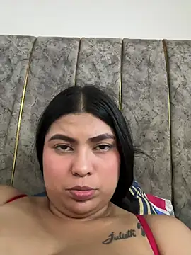 ValentinaBreats online show from July 14, 2026, 11:54 pm