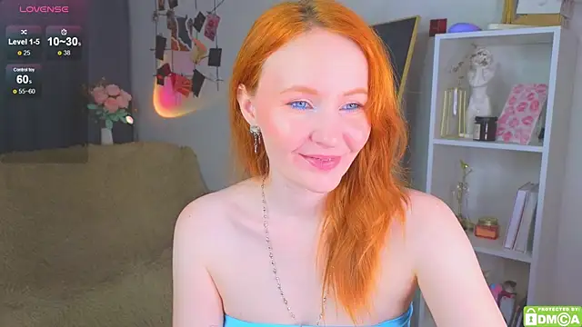 JoyceJones online show from October 13, 2025, 7:14 pm