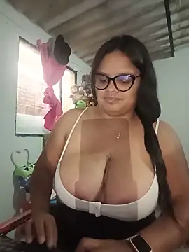 luluboobs9 online show from June 10, 2026, 8:19 pm