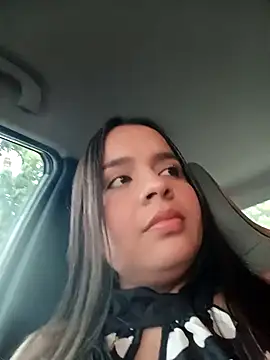 Lambedora 69 online show from December 13, 2025, 8:25 pm