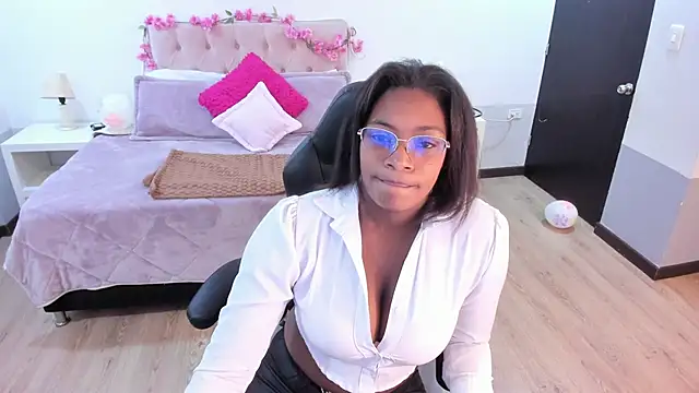 ebony fantasy2 online show from October 28, 2025, 12:09 pm