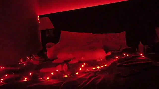 Snapshot of BigDaddy0007 chatting on February 15, 2026, 8:13 am BigDaddy0007 online show from February 15, 2026, 8:13 am