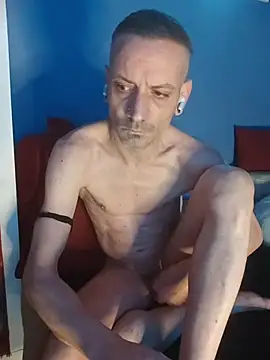 Snapshot of Noty_bcn chatting on November 15, 2025, 4:32 am Noty bcn online show from November 15, 2025, 4:32 am