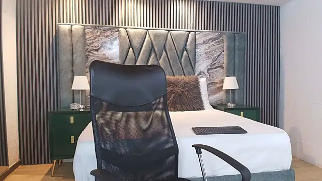 Michael blue online show from March 5, 2026, 7:21 pm