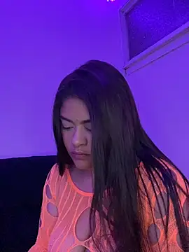 NattashaMore 0719 online show from November 26, 2025, 2:56 am