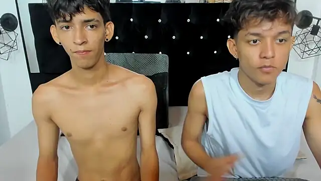 Sebas cat online show from November 13, 2025, 2:10 am