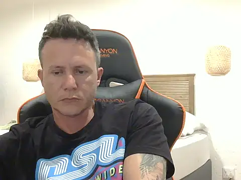 TroyDieselXXX online show from April 5, 2026, 6:05 pm