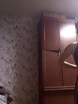 MoonIrene online show from February 11, 2026, 10:20 am