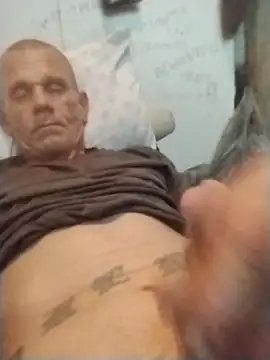 helldonk online show from April 19, 2026, 7:16 pm