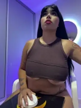 lucialauper  online show from June 4, 2026, 12:49 am