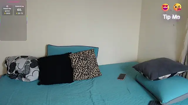 Tim mz01 online show from October 18, 2025, 3:42 am