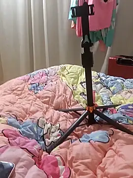 xlj4523 online show from February 19, 2026, 3:30 pm