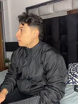 MR MUSCLE online show from October 10, 2025, 11:42 am