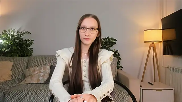 Snapshot of AnnisGelI chatting on December 1, 2025, 8:36 pm AnnisGelI online show from December 1, 2025, 8:36 pm