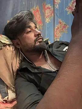 Munny6677 online show from November 10, 2025, 7:13 pm