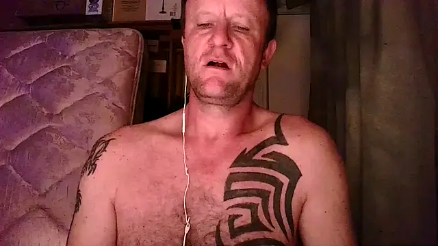 Snapshot of Yournaughty chatting on November 3, 2025, 4:36 am Yournaughty online show from November 3, 2025, 4:36 am