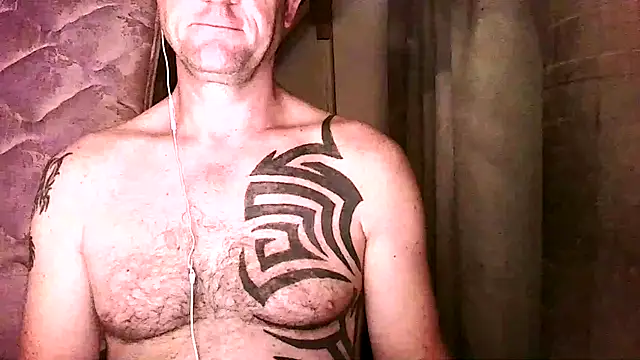 Snapshot of Yournaughty chatting on November 13, 2025, 5:50 am Yournaughty online show from November 13, 2025, 5:50 am