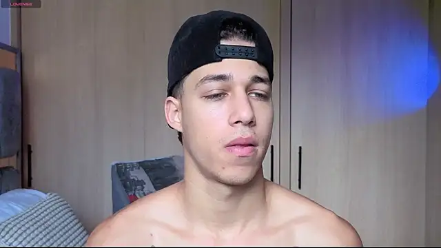 orionblaze69  online show from November 1, 2025, 7:38 pm