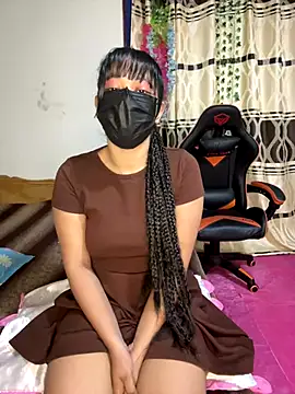 Ariana  Marie online show from November 27, 2025, 5:48 pm