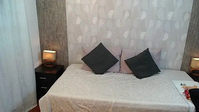 elamurray online show from October 29, 2025, 11:12 am