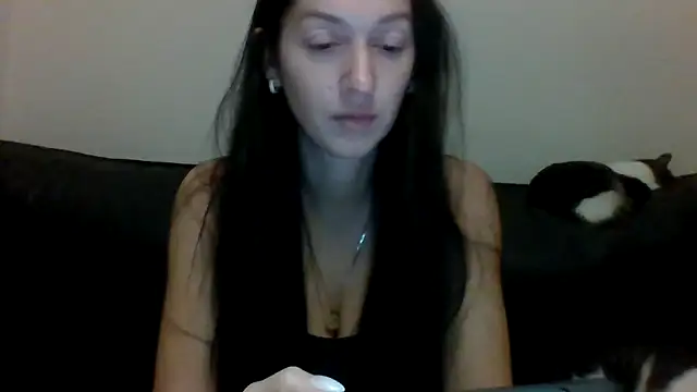 milagaborxx online show from November 30, 2025, 4:55 pm